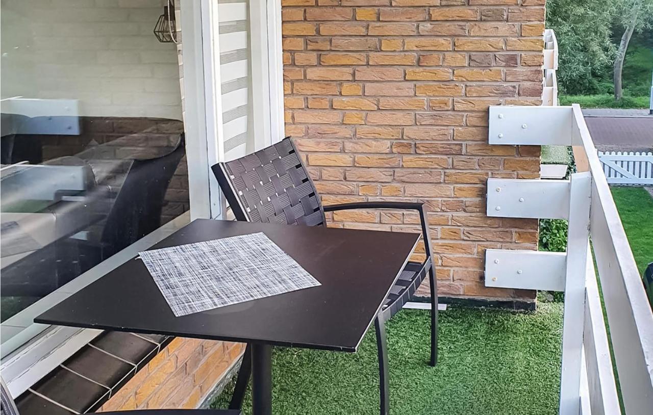 Cozy Apartment In Zoutelande With Wifi エクステリア 写真
