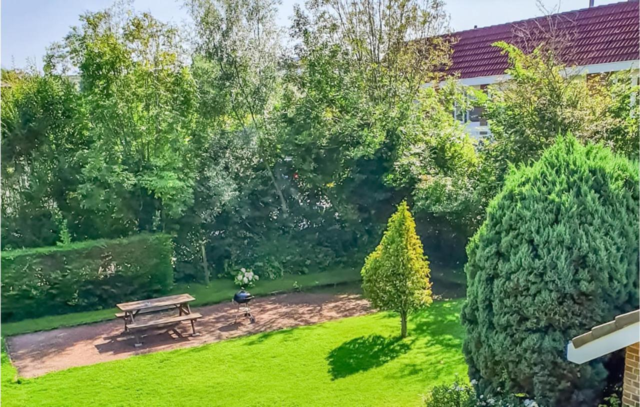 Cozy Apartment In Zoutelande With Wifi エクステリア 写真